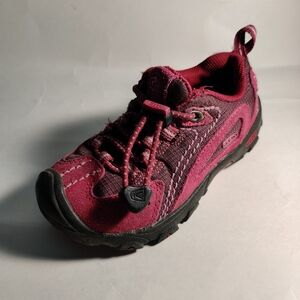 KEEN Kids' Berry and Black Sneakers